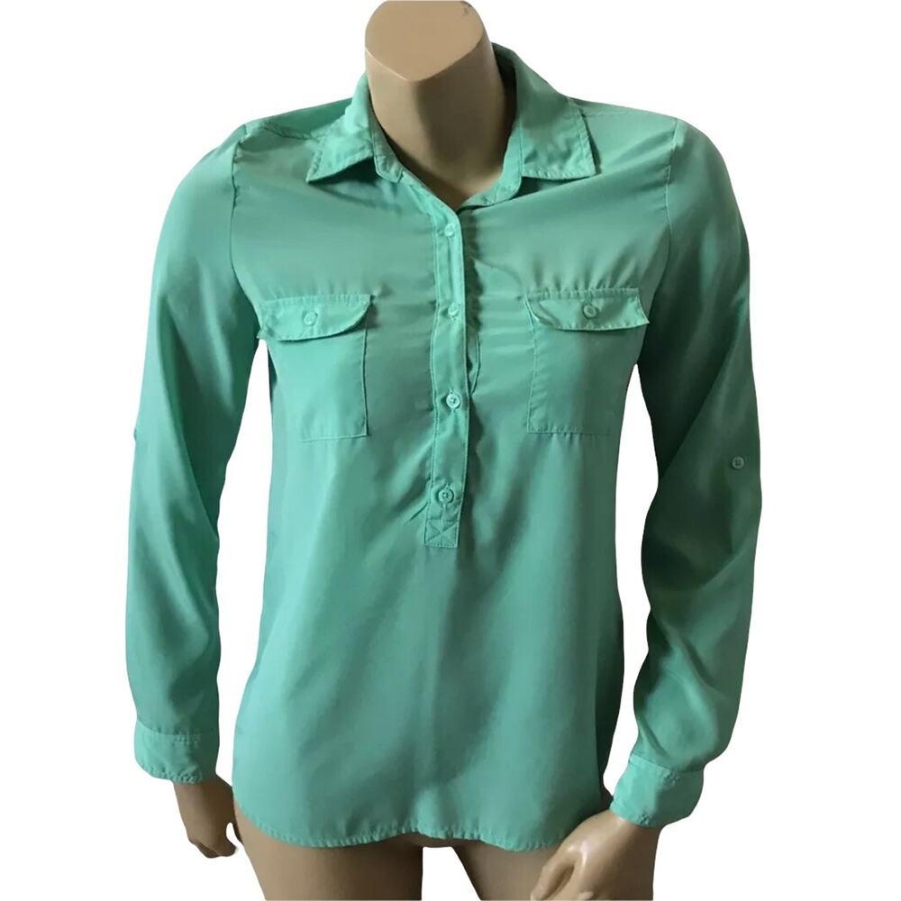 Old Navy Popover Blouse Womens Size XS Green Collared Roll Tab Sleeve Pockets